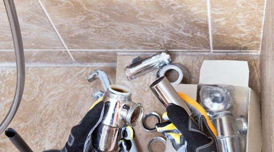 Expert Emergency Roof Repairs services in Regent, ND